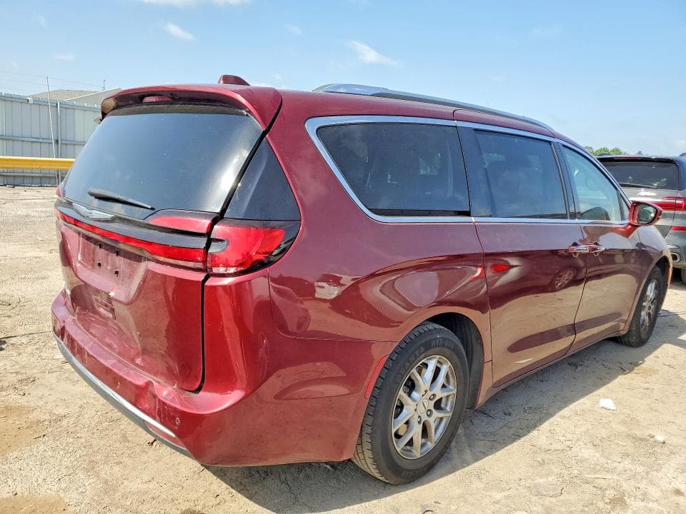 2021 CHRYSLER PACIFICA TOURING L 3
