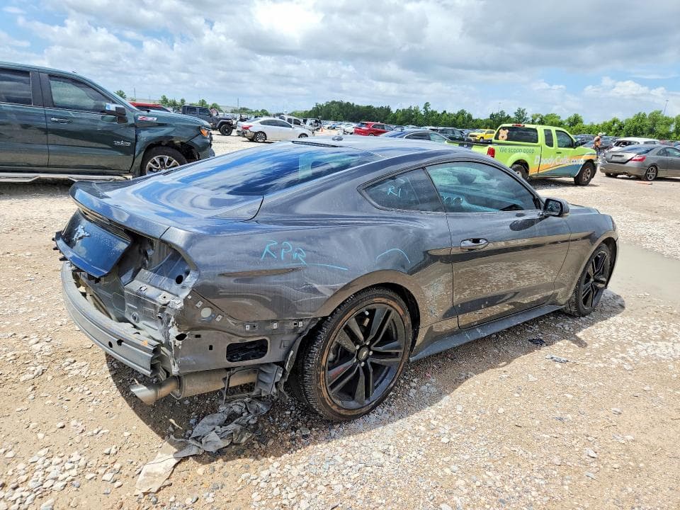2017 FORD MUSTANG 3