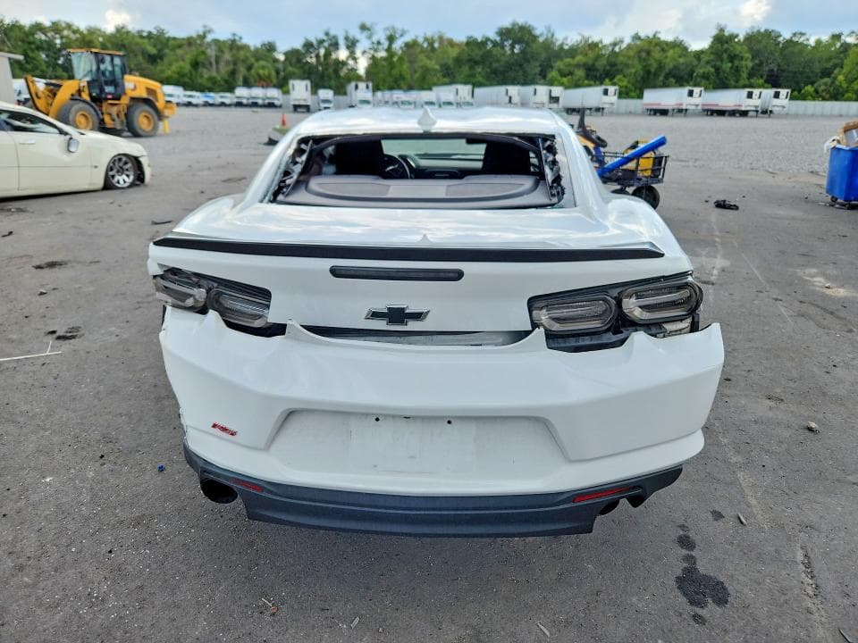 2019 CHEVROLET CAMARO LS/LT 6