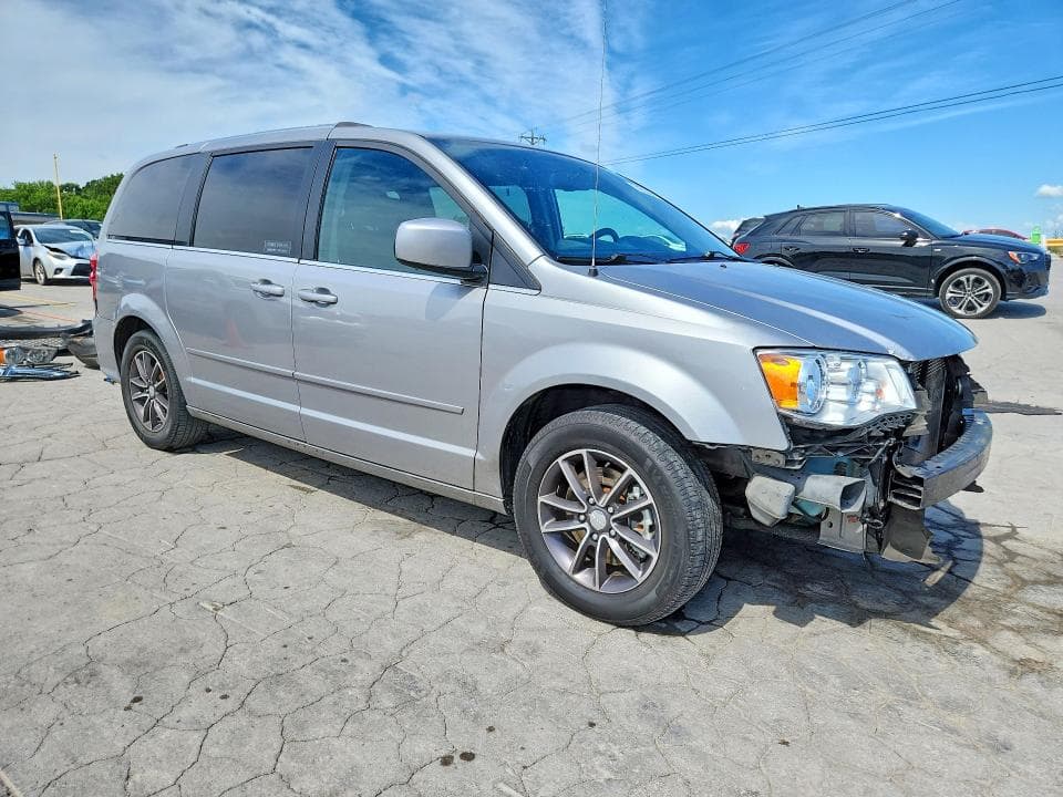 2017 DODGE GRAND CARAVAN SXT 4