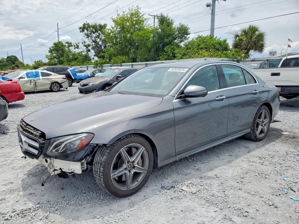 2018 MERCEDES-BENZ E 300 - 1