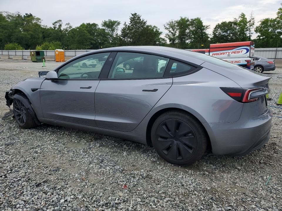 2025 TESLA MODEL 3 2