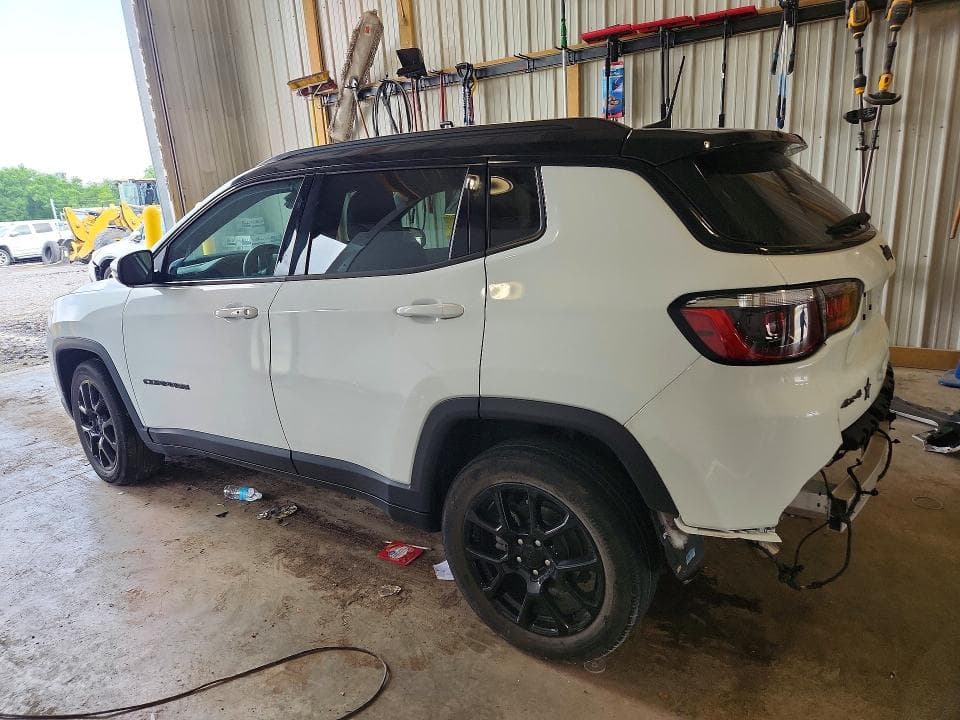 2024 JEEP COMPASS LATITUDE 2