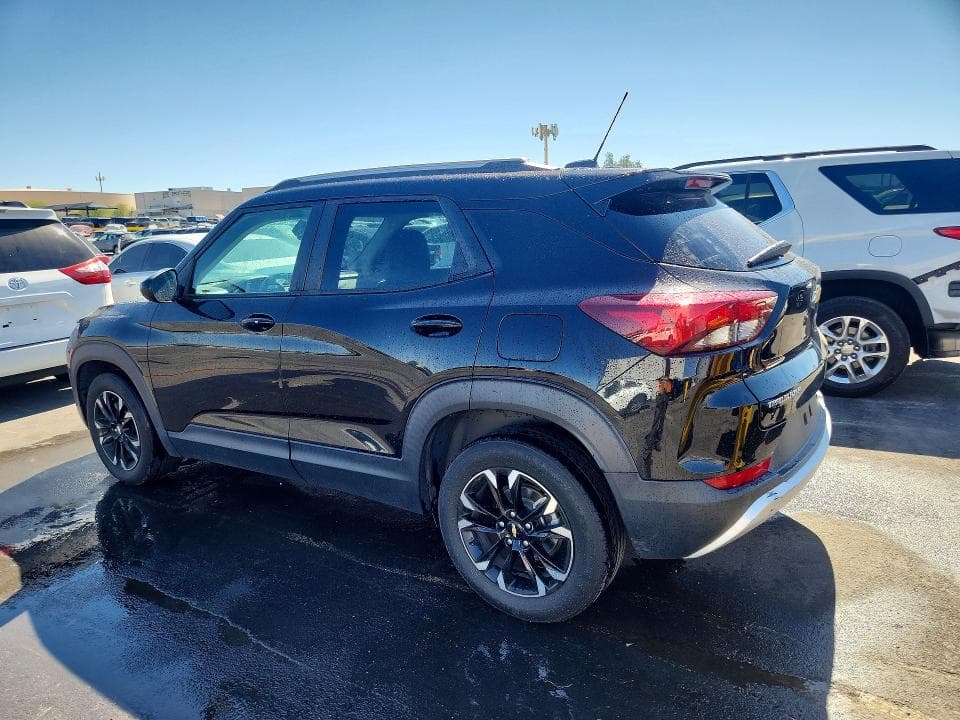 2021 CHEVROLET TRAILBLAZER LT 2