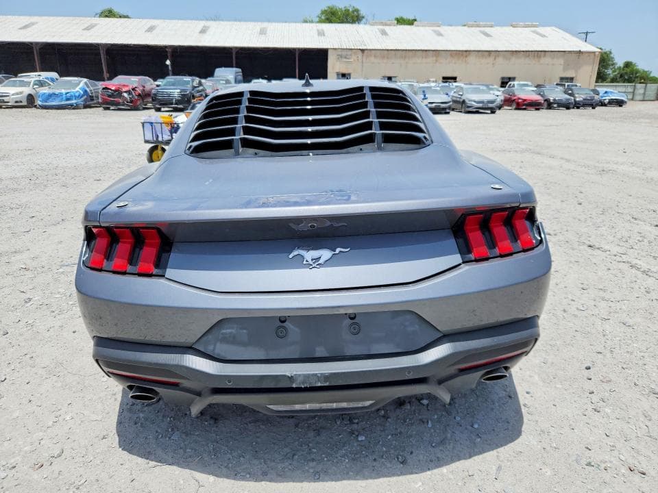 2025 FORD MUSTANG 6