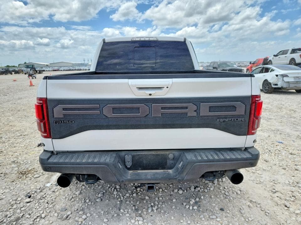 2020 FORD F-150 6
