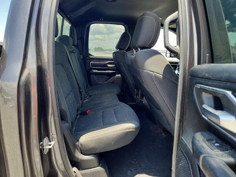 2019 RAM 1500 BIG HORN 10