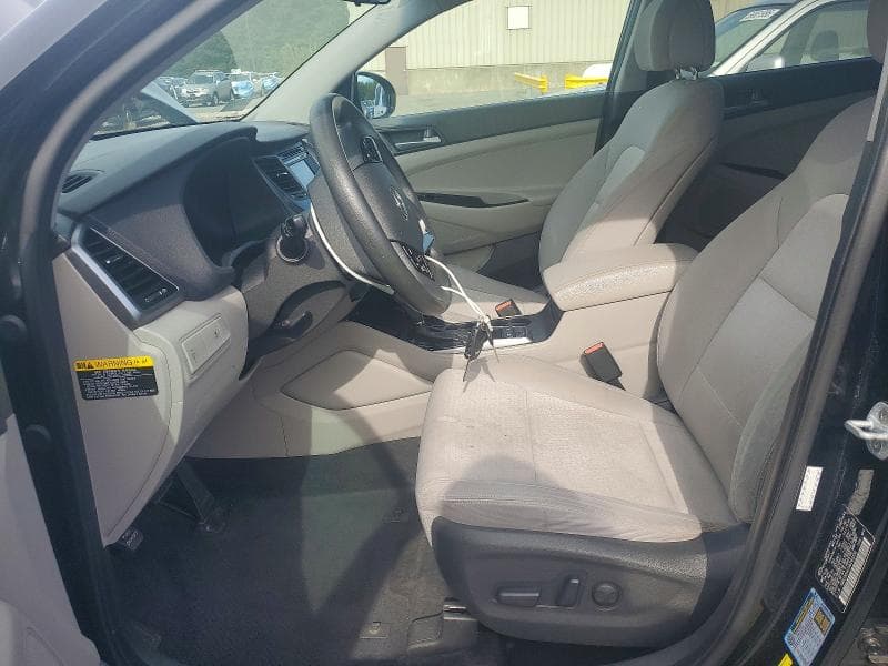 2017 HYUNDAI TUCSON SE 7