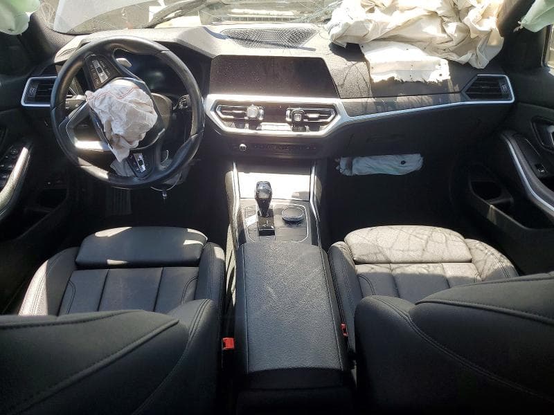 2021 BMW 330E 8