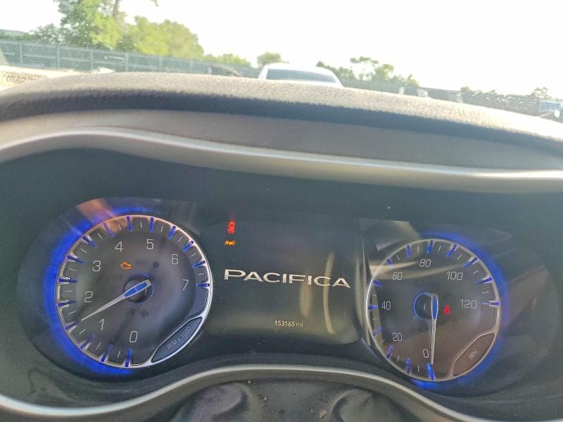 2021 CHRYSLER PACIFICA TOURING L 9