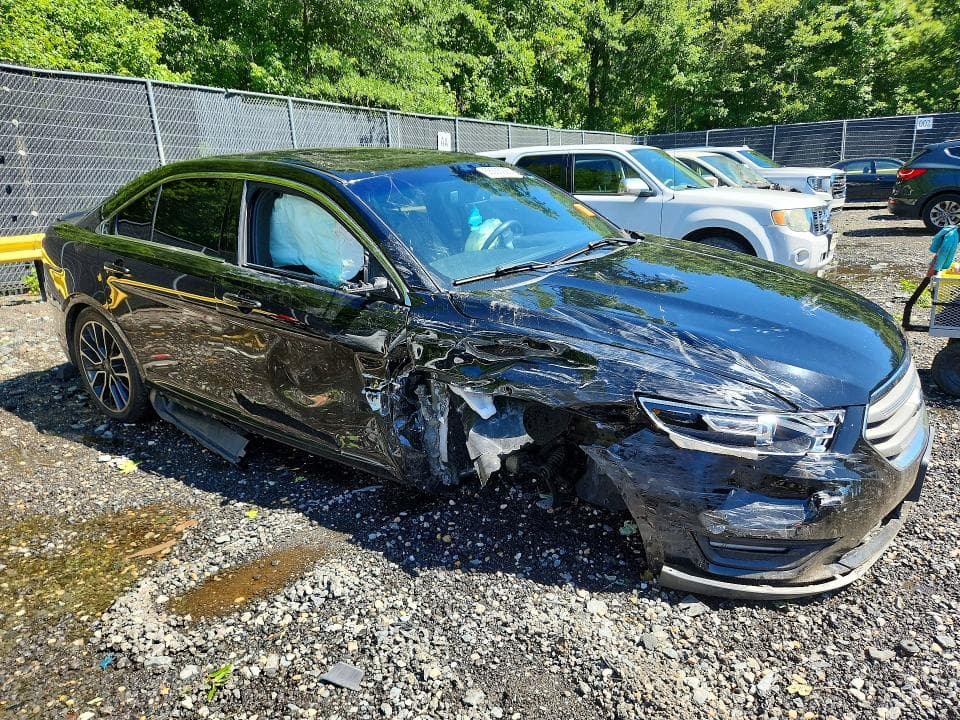 2018 FORD TAURUS SEL 4