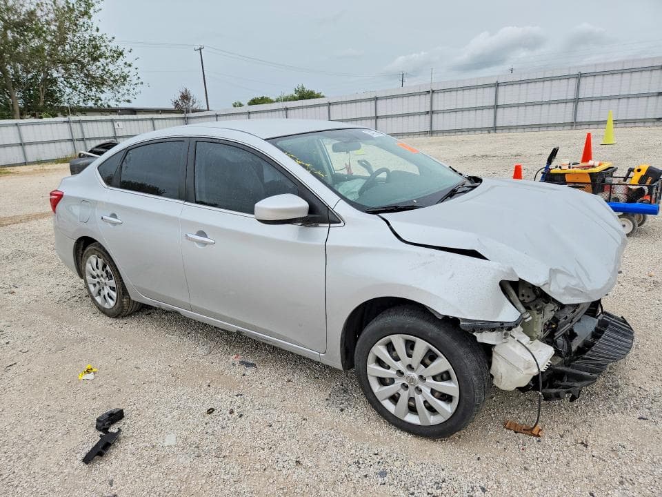 2018 NISSAN SENTRA S 4