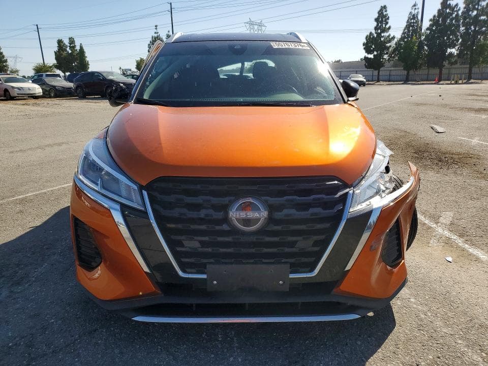 2023 NISSAN KICKS SV 5