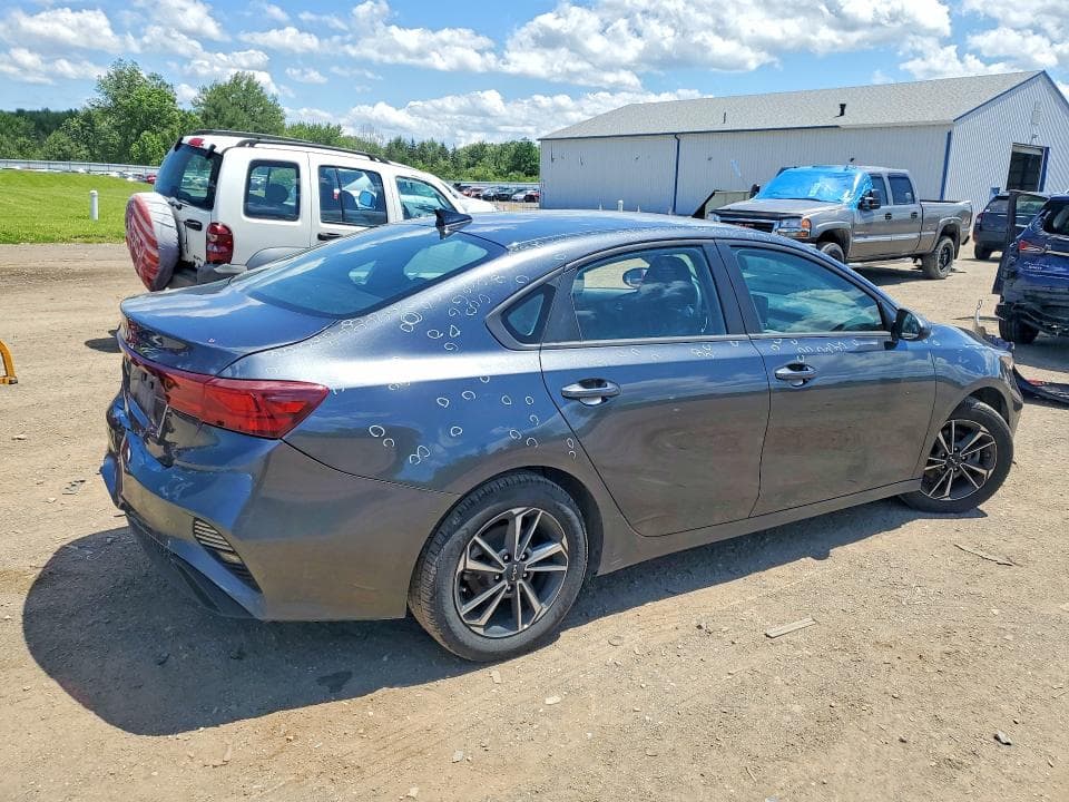 2024 KIA FORTE LXS 3