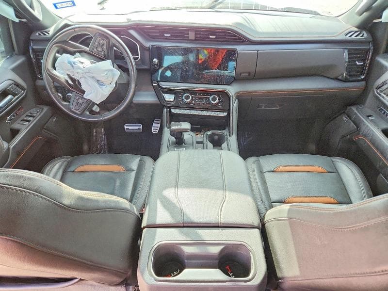 2023 GMC SIERRA K1500 AT4 8
