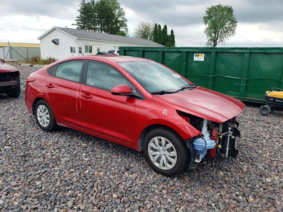 2021 HYUNDAI ACCENT SE 4