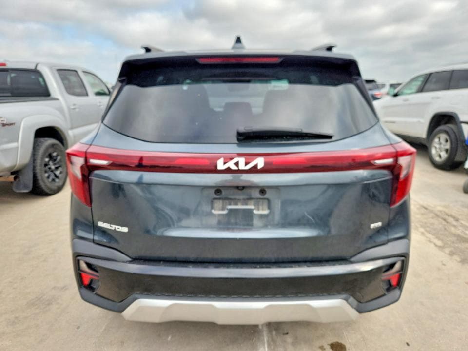 2024 KIA SELTOS S 6