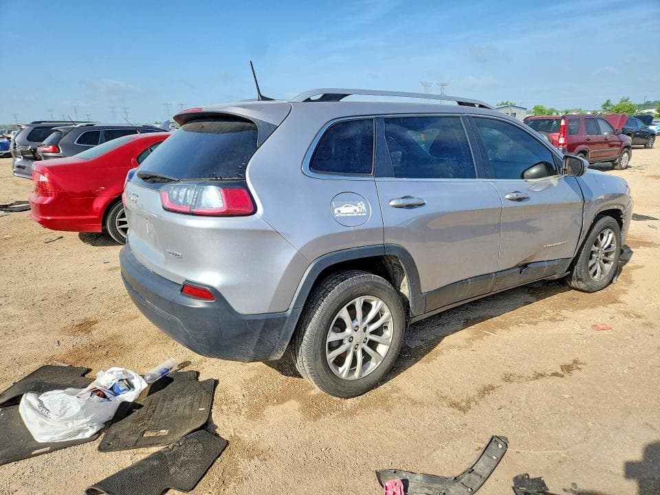 2019 JEEP CHEROKEE 3