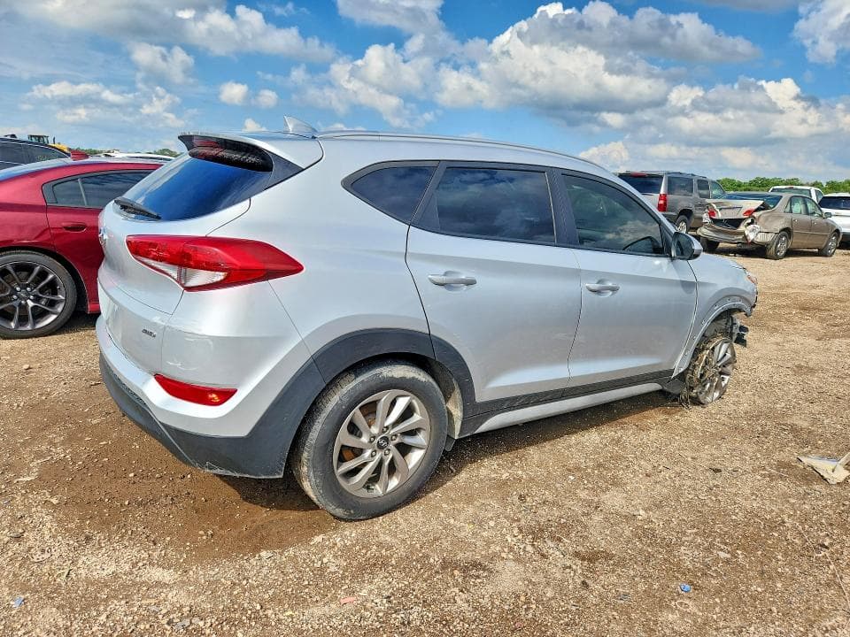 2018 HYUNDAI TUCSON SEL 3