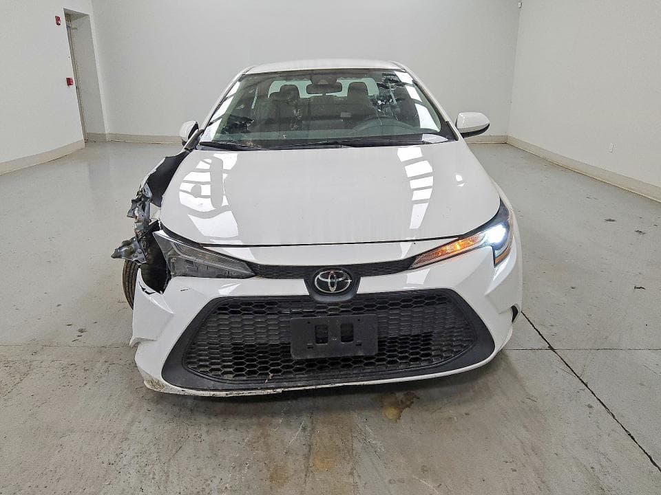 2022 TOYOTA COROLLA LE 5