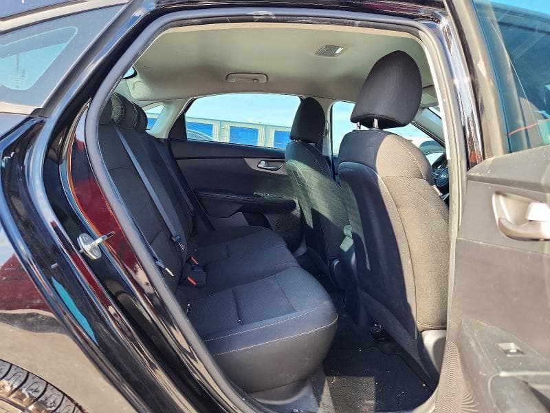 2021 KIA FORTE FE 10