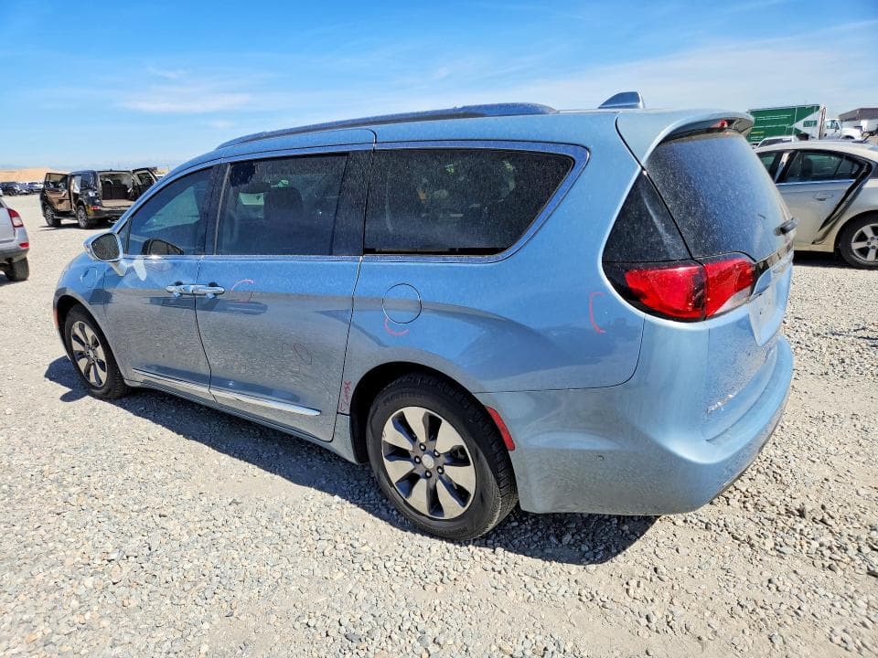 2017 CHRYSLER PACIFICA EHYBRID PLATINUM 2