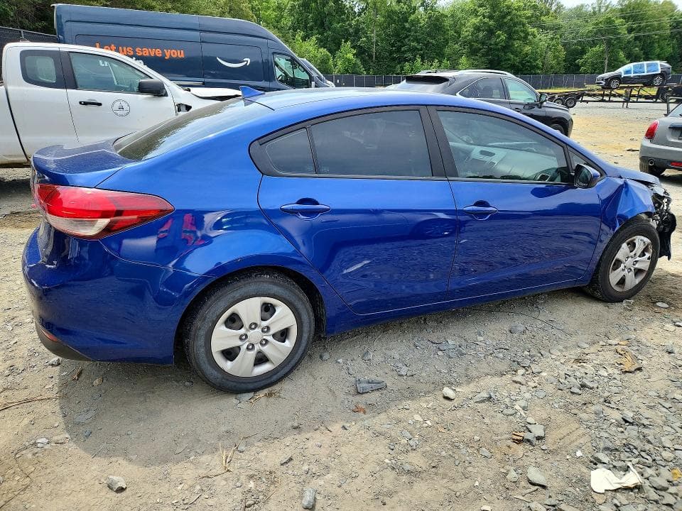 2017 KIA FORTE LX 3