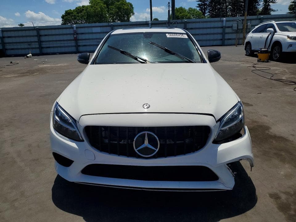 2019 MERCEDES-BENZ C 300 5