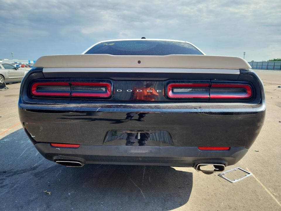 2020 DODGE CHALLENGER SXT 6
