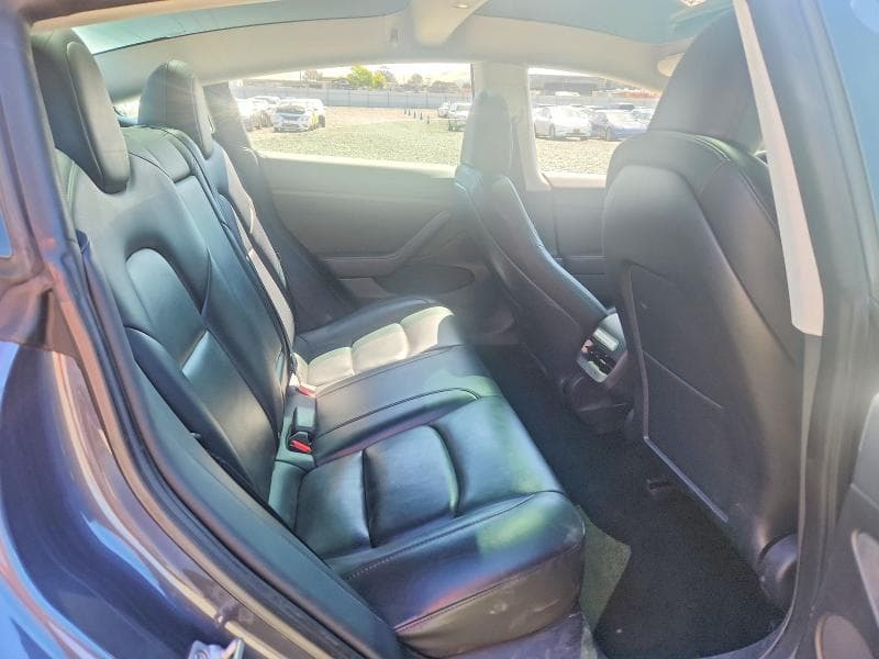 2023 TESLA MODEL 3 10