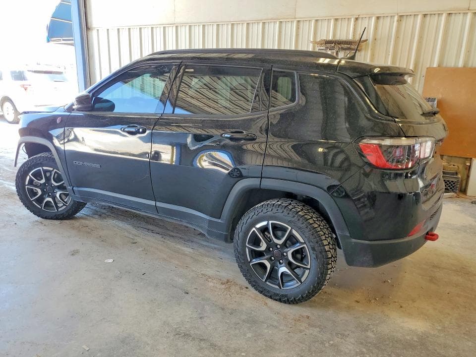 2026 JEEP COMPASS TRAILHAWK 2