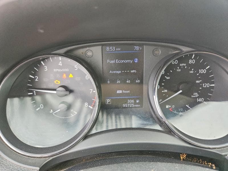 2018 NISSAN ROGUE S 9
