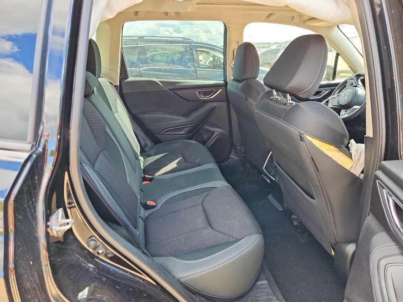 2023 SUBARU FORESTER PREMIUM 10