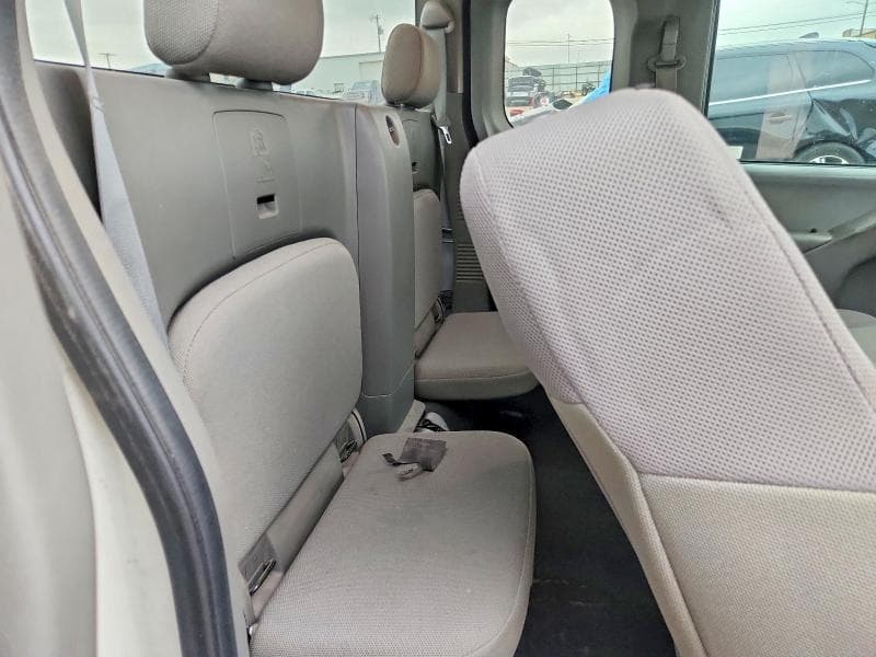 2020 NISSAN FRONTIER S 10