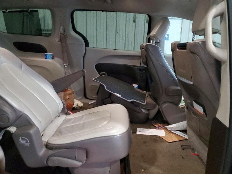 2017 CHRYSLER PACIFICA TOURING L PLUS 11
