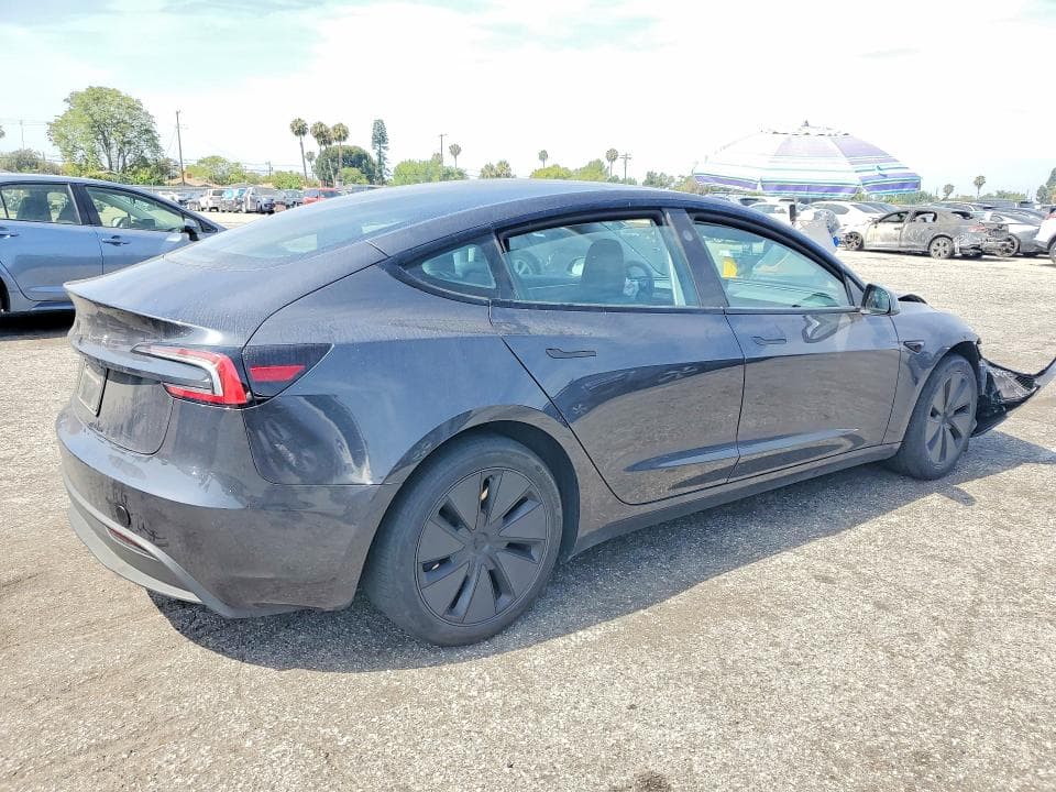 2024 TESLA MODEL 3 3