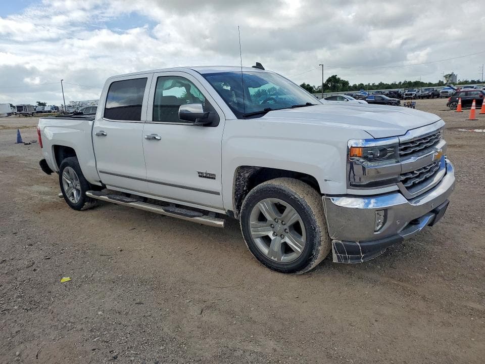 2018 CHEVROLET SILVERADO C1500 LTZ 4