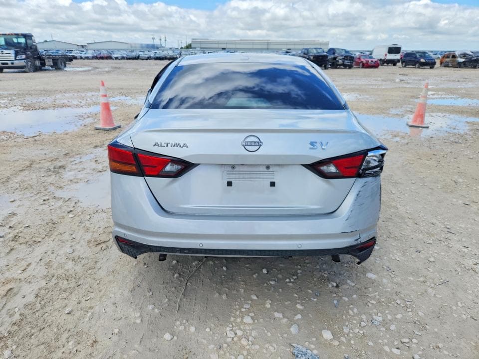 2023 NISSAN ALTIMA SV 6