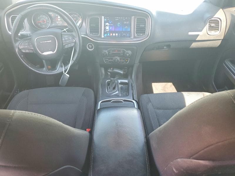 2017 DODGE CHARGER SE 8