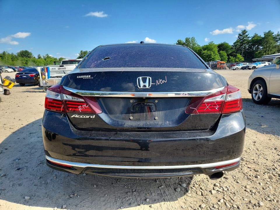 2017 HONDA ACCORD EX 6