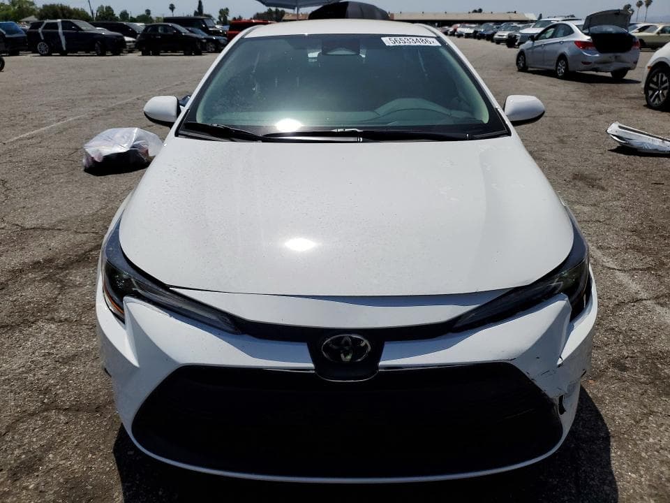 2026 TOYOTA COROLLA LE 5