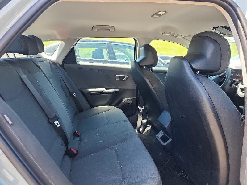 2025 KIA K4 LXS 10