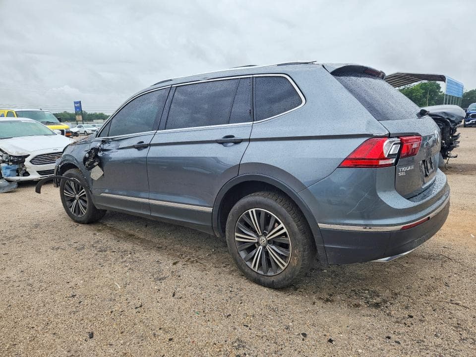 2018 VOLKSWAGEN TIGUAN SE SE 2