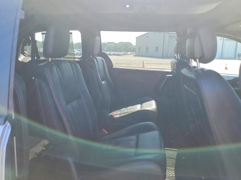 2017 DODGE GRAND CARAVAN GT 11