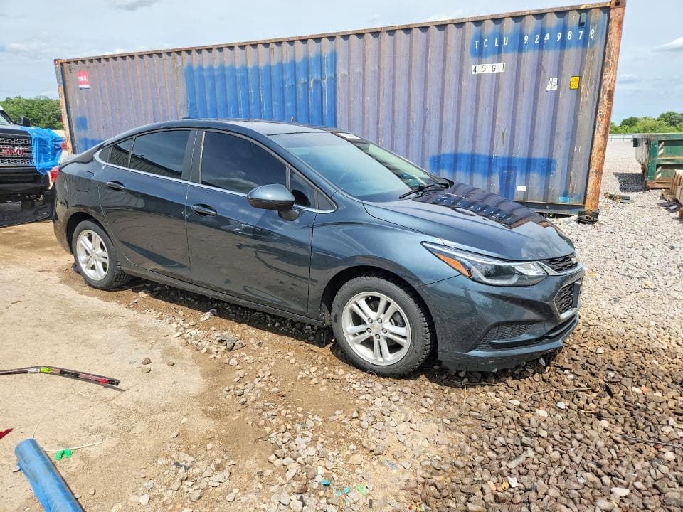 2017 CHEVROLET CRUZE LT 4
