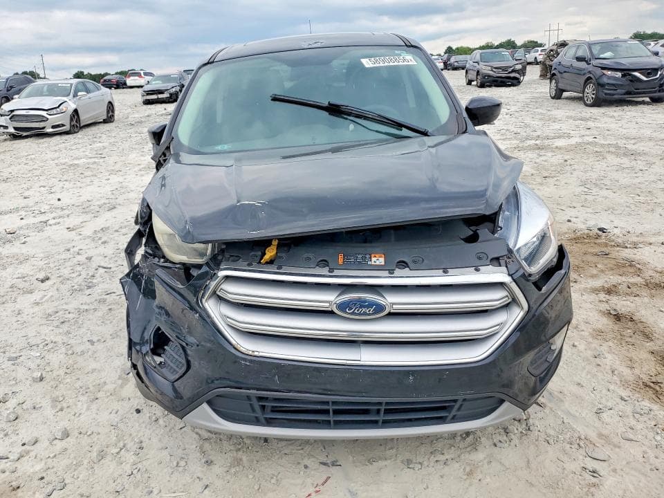 2017 FORD ESCAPE SE 5