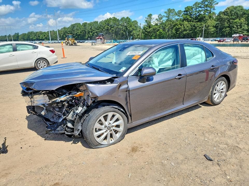 2024 TOYOTA CAMRY LE - 1