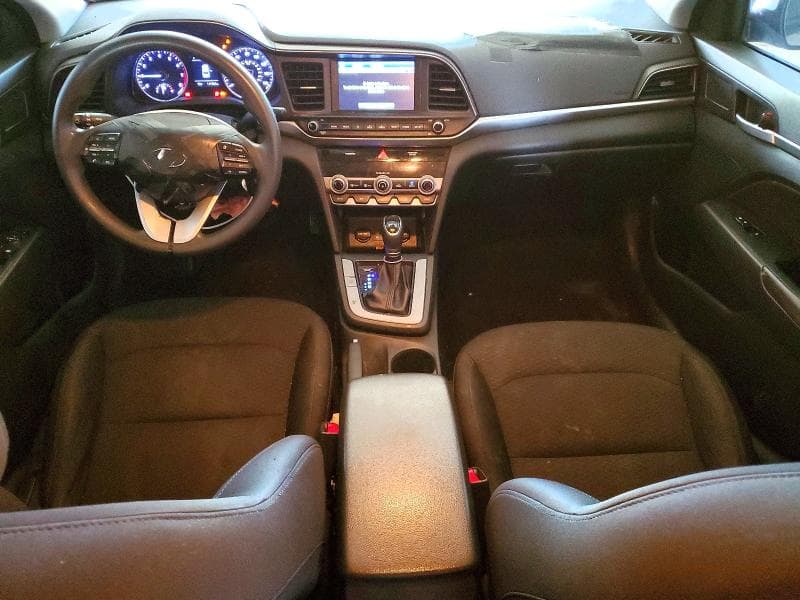 2020 HYUNDAI ELANTRA SEL 8