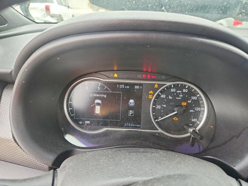 2018 NISSAN KICKS S 9