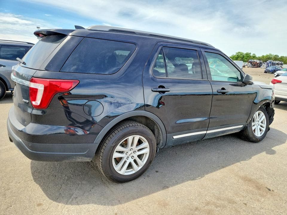 2019 FORD EXPLORER XLT 3